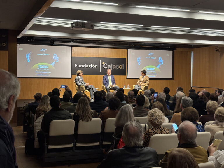 Curro Vázquez y Pablo Aguado llenan la sala Antonio Machado en un mano a mano cargado de torería.