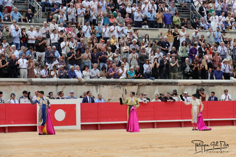 El Despertar del Coliseo: Nimes, Epicentro de la Francia Taurina en 2026