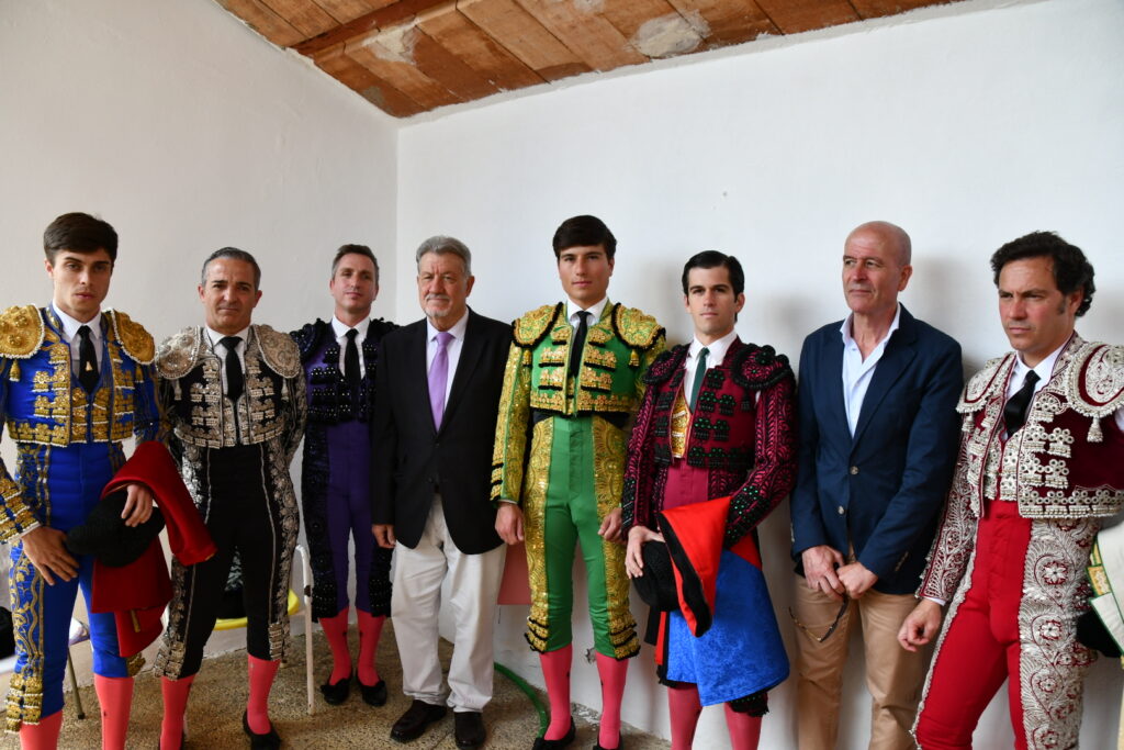  Manuel Olivero pasea el único apéndice en la matinal de Guillena