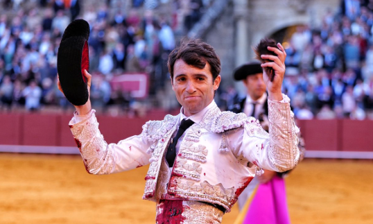 Con permiso, Rafa Serna