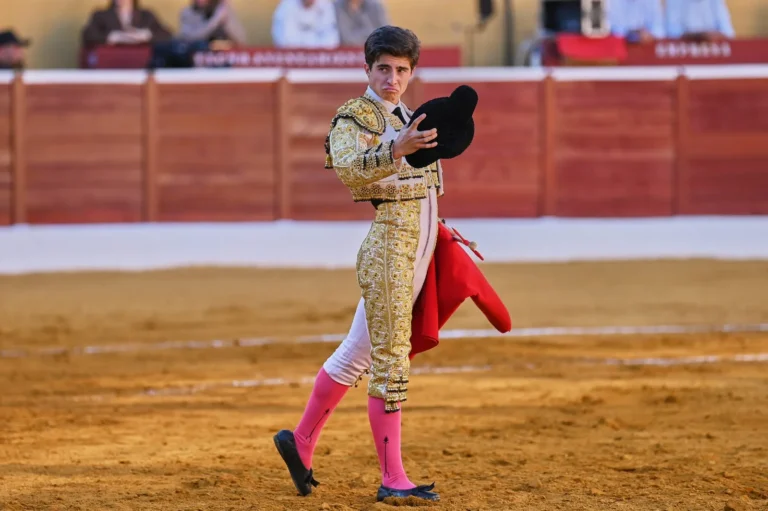 La Macarena y el toro se citan este domingo en la Maestranza