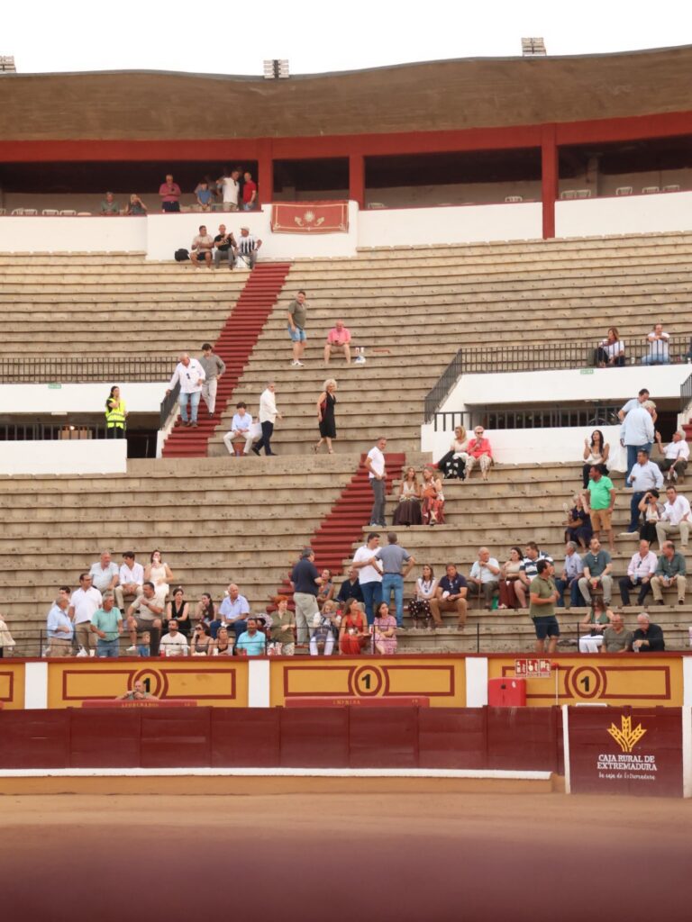 DIRECTO| Sigue en directo la segunda de abono en Badajoz.