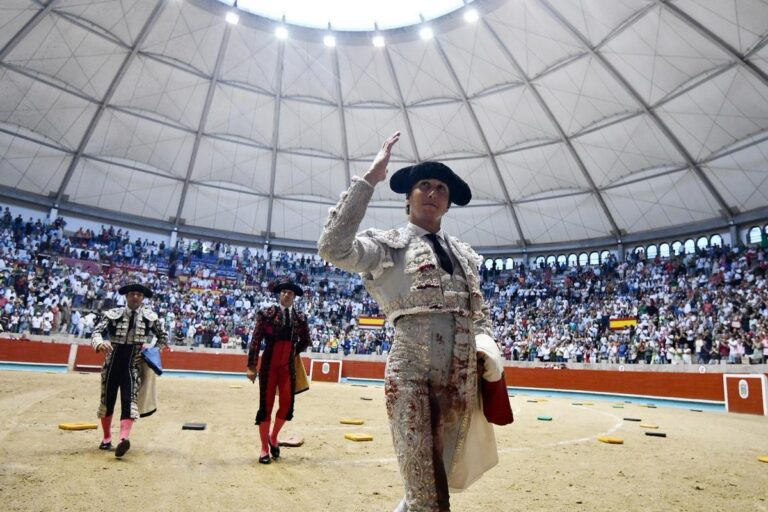 Roca Rey, Talavante y Manzanares completan una Feria de la Peregrina de máximo nivel
