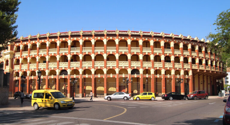 La Tauromaquia toma las calles de Zaragoza para decir ¡basta!