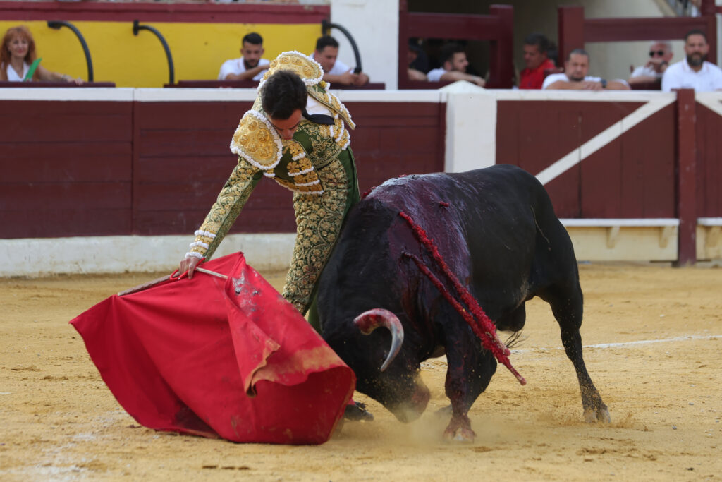 La primera de la Feria de la Albahaca, en la mirada fotográfica de Philippe Gil Mir