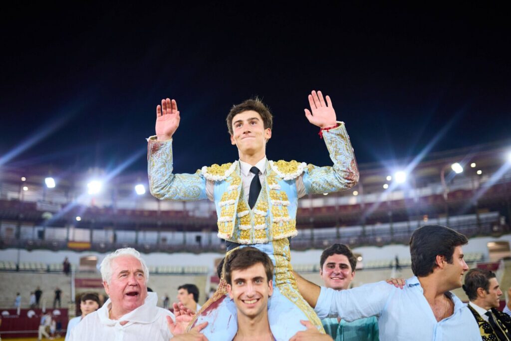 Manuel Quintana se corona en La Malagueta y conquista el Circuito de Andalucía 2026 en una tarde para el recuerdo