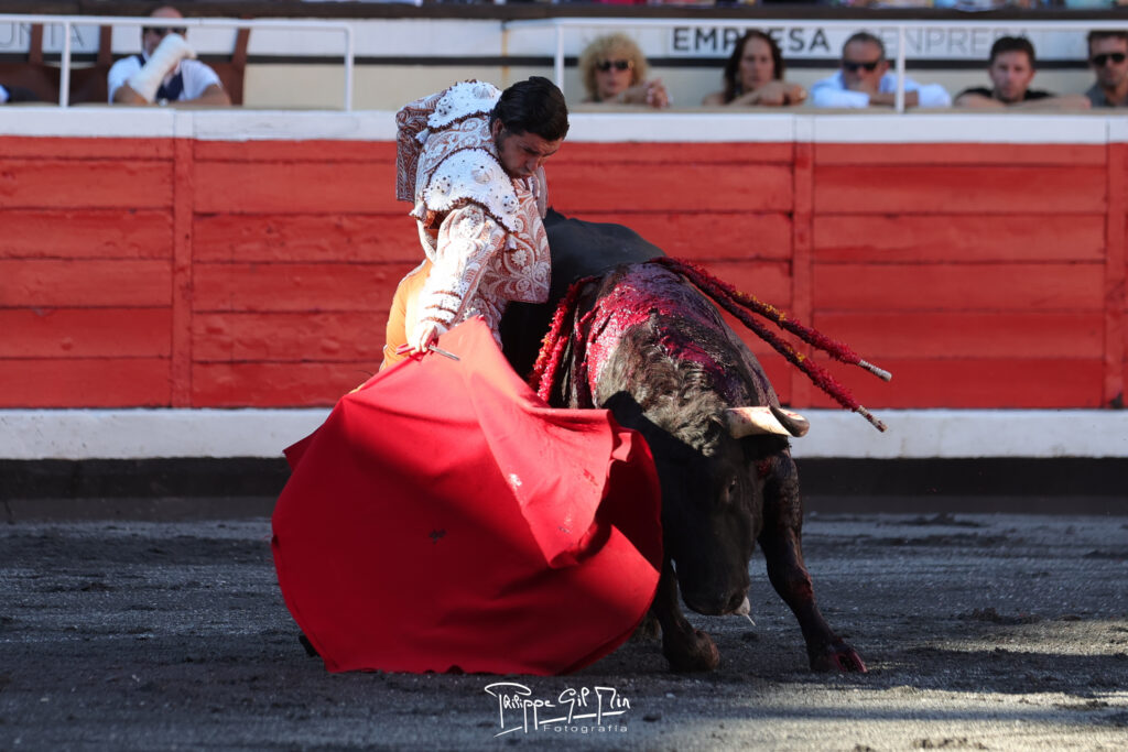 La sexta y última de las Corridas Generales de Bilbao, en la mirada fotográfica de Philippe Gil Mir