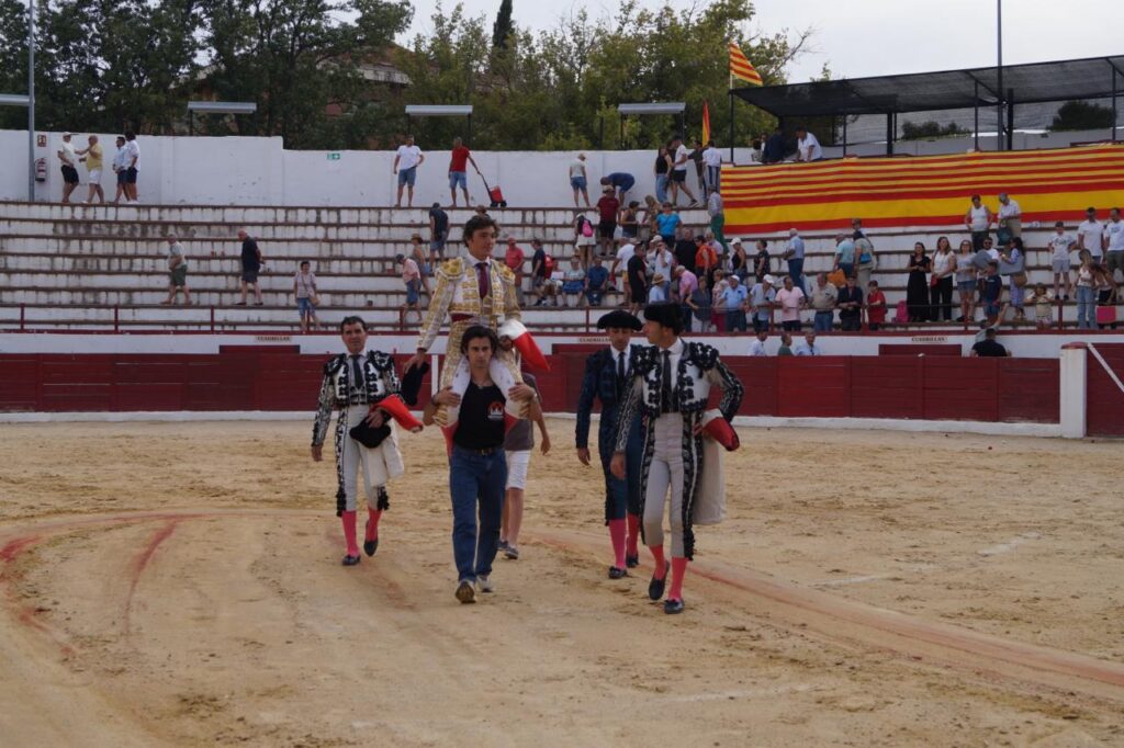 Jorge Isiegas abre la puerta grande de Andorra tras estar por encima de su lote