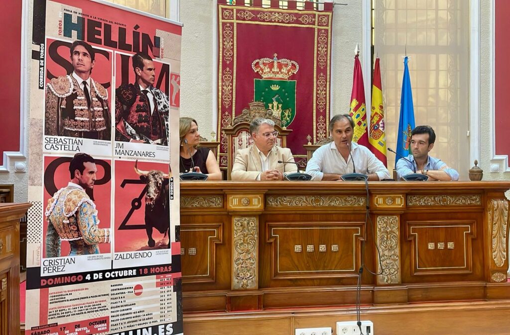 Castella, Manzanares y Cristian Pérez protagonizan la vuelta de la Corrida de Feria a Hellín
